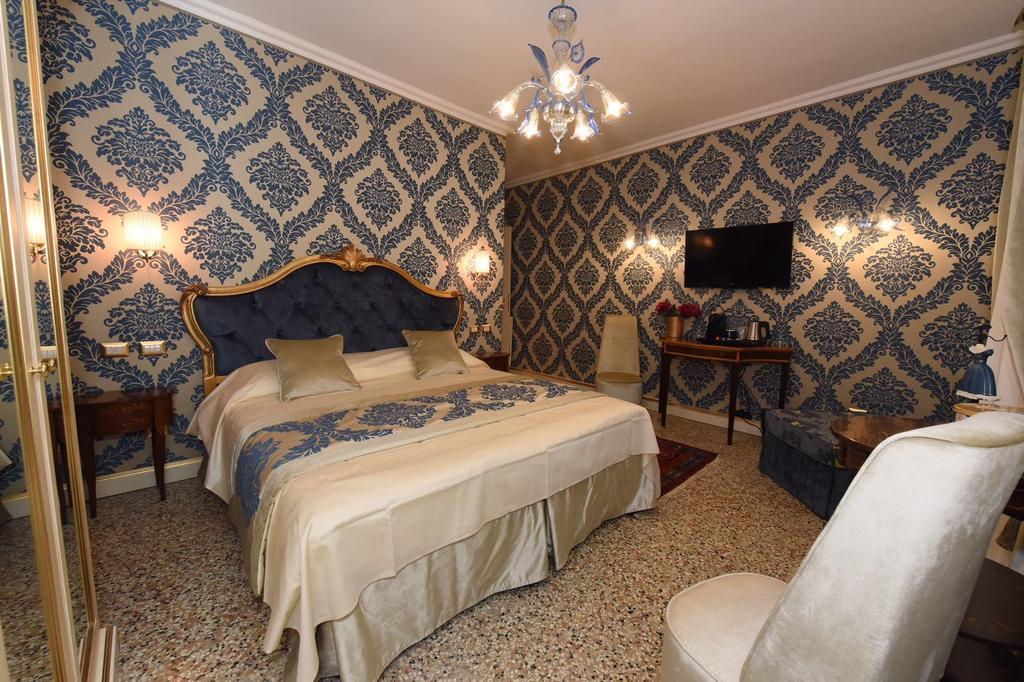 40.17 San Marco 2* Venecia